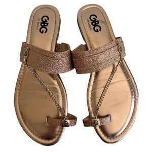 G By Guess Los Angeles Women's Gold Glitter Strap Chain Sandals Size 8